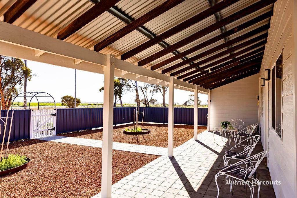 1415 Knungajin-Merredin Road, Nukarni For Sale by Farmbuy.com - image 4