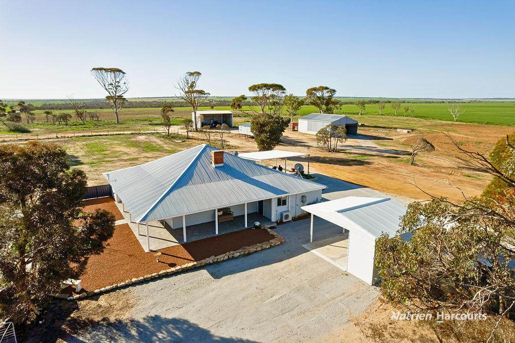 1415 Knungajin-Merredin Road, Nukarni For Sale by Farmbuy.com - image 24