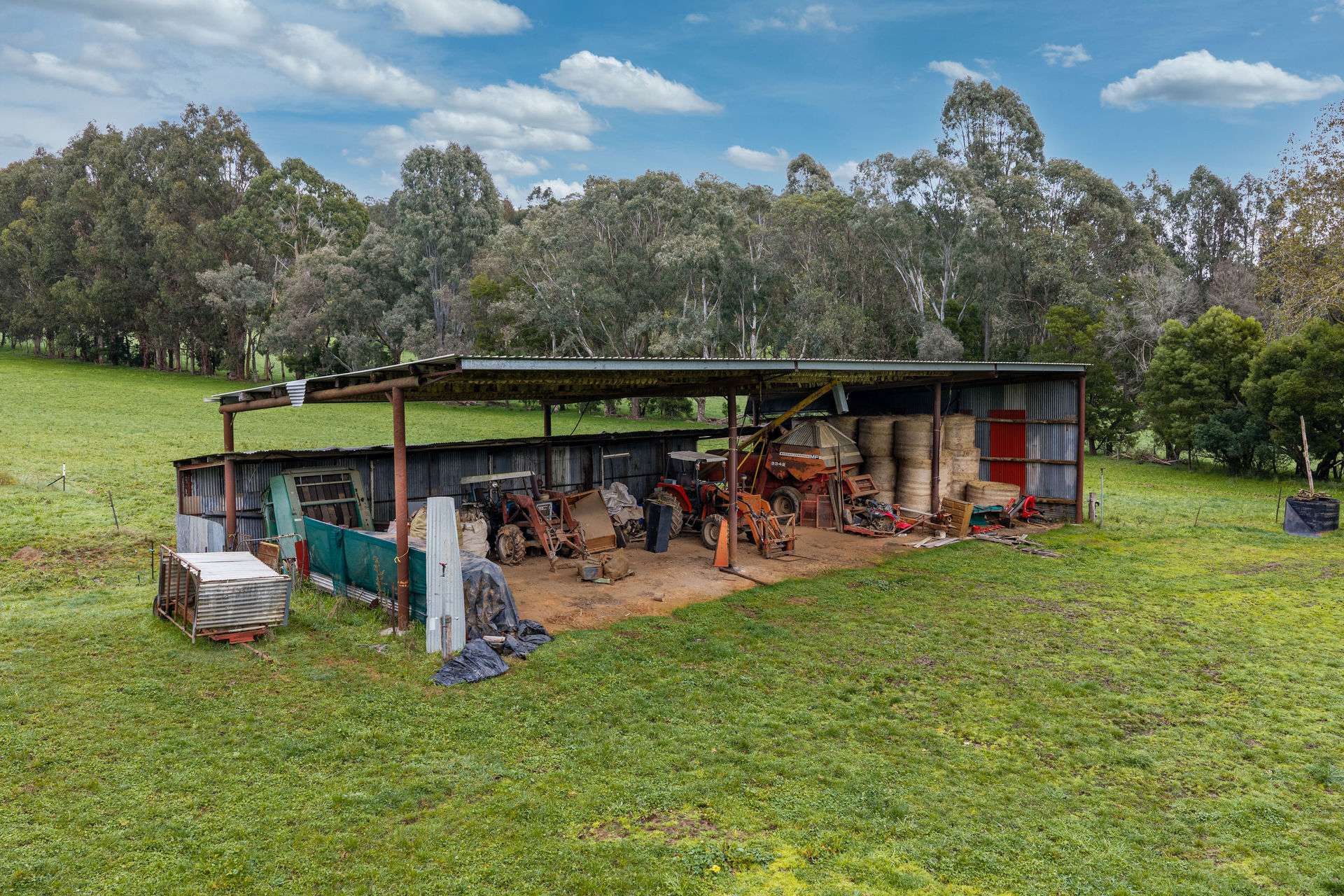 31 Greenham Road, Tallangatta Valley For Sale by Farmbuy.com - image 4