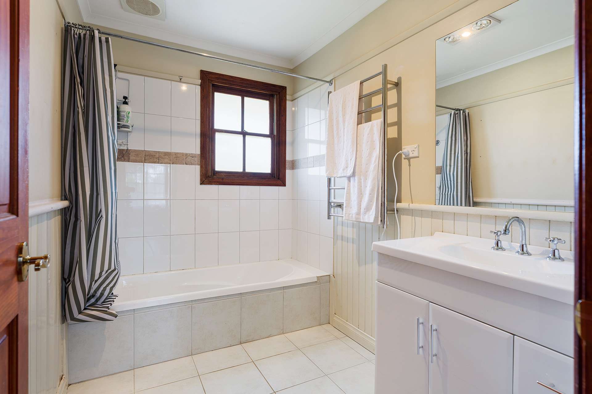 973 Fogartys Gap Road, Walmer For Sale by Farmbuy.com - image 8