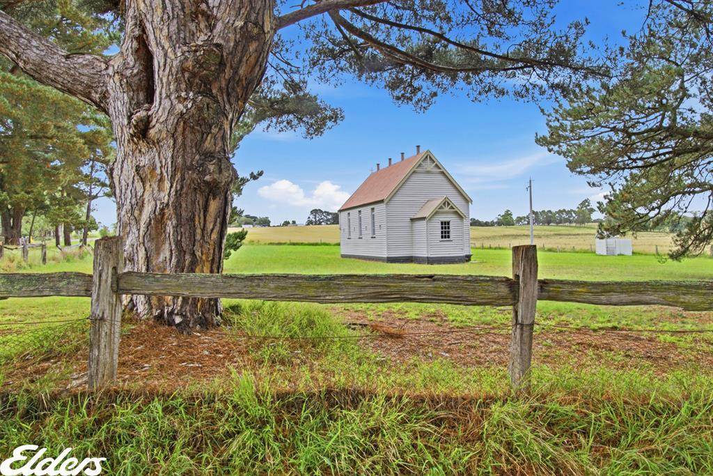 2437 Bengworden Road, Perry Bridge VIC 3862