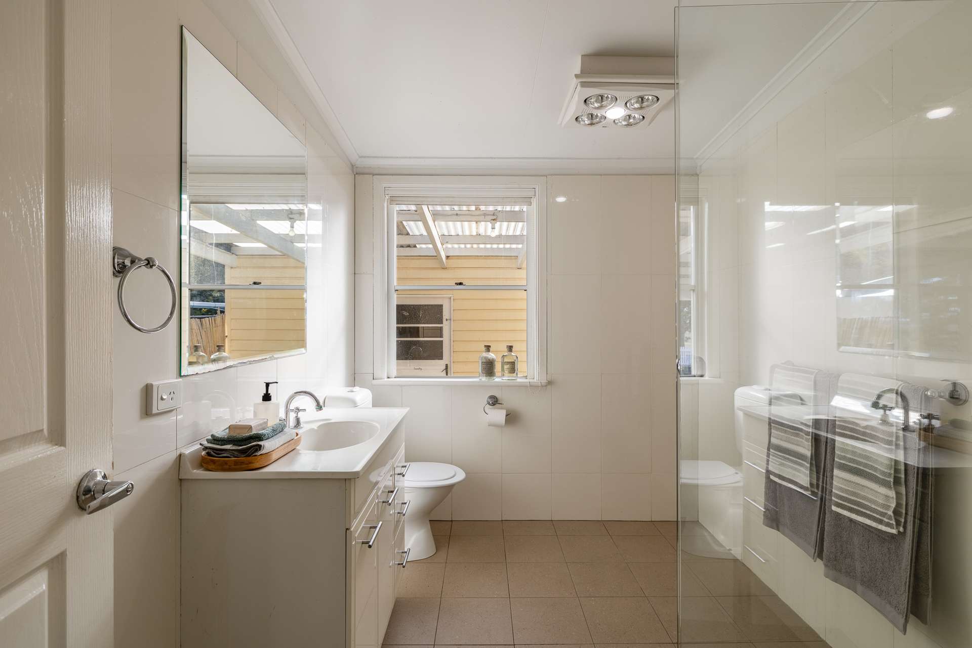 'Listowel' 94 Sam Road, Ascot For Sale by Farmbuy.com - image 21