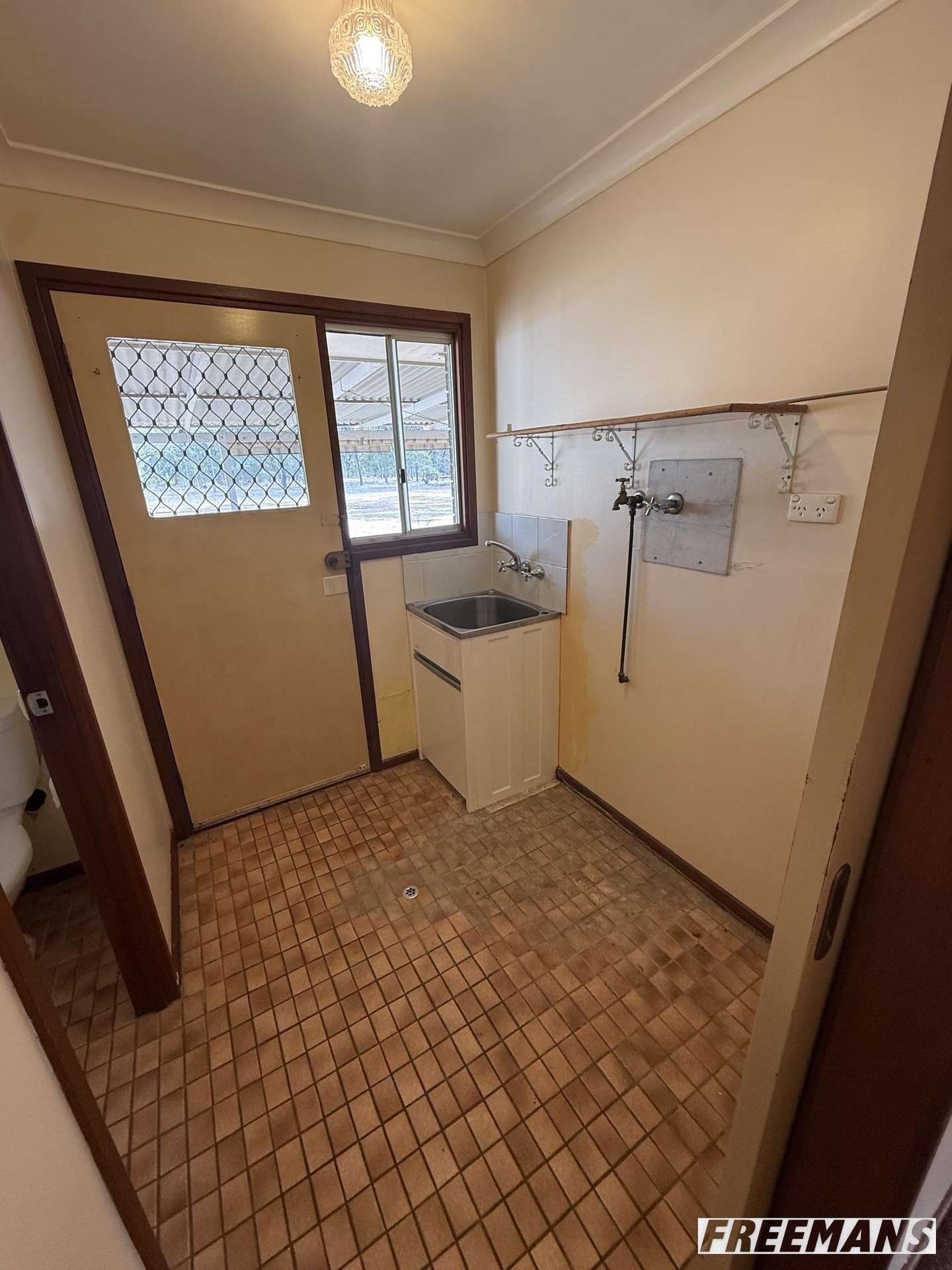 28 George Street, Nanango For Sale by Farmbuy.com - image 20