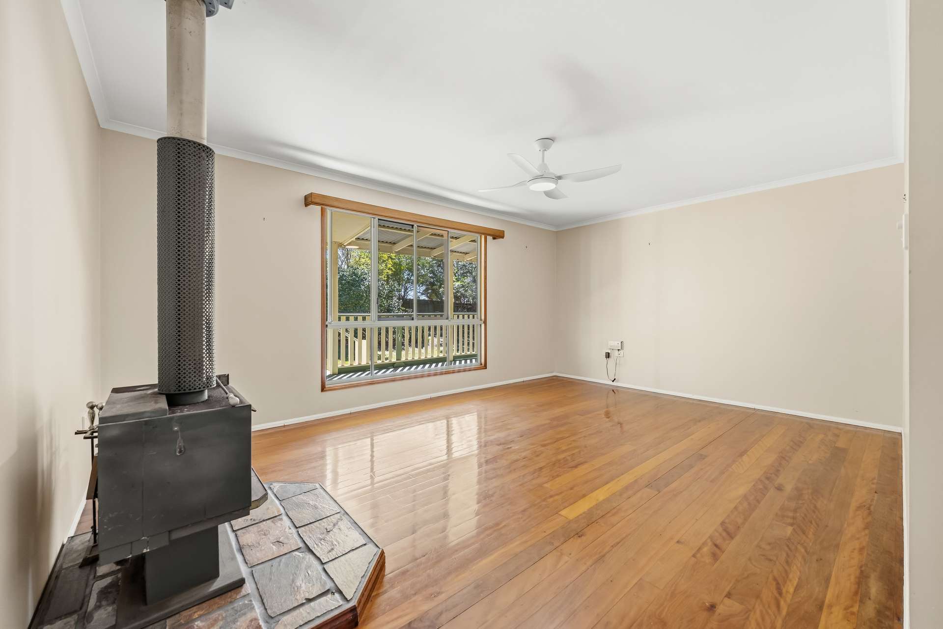 24 Lorikeet Drive, Tamaree For Sale by Farmbuy.com - image 10