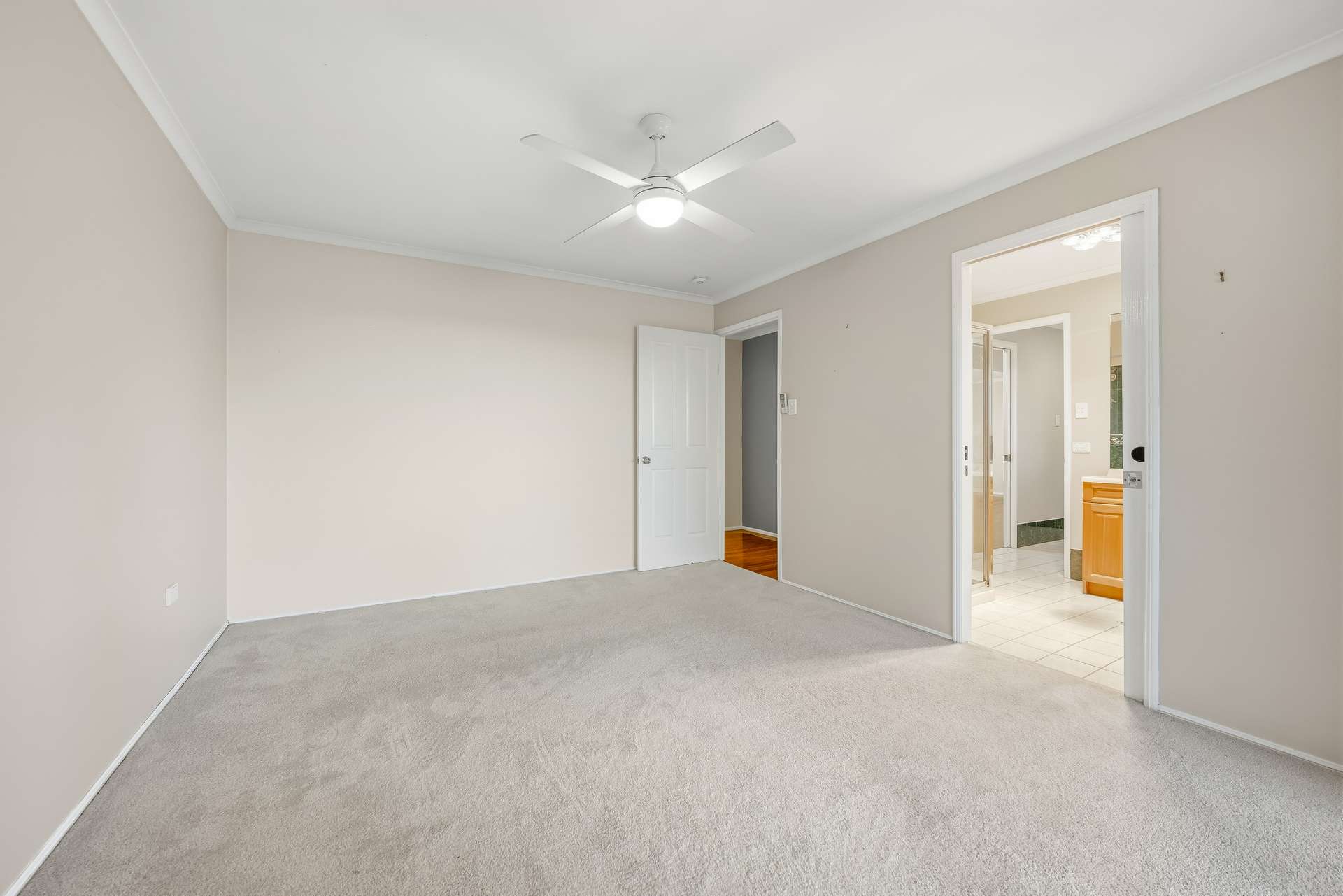 24 Lorikeet Drive, Tamaree For Sale by Farmbuy.com - image 16
