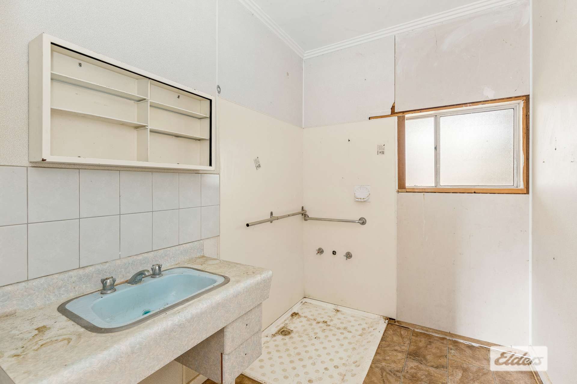1 Grumont Street, Castlemaine For Sale by Farmbuy.com - image 7