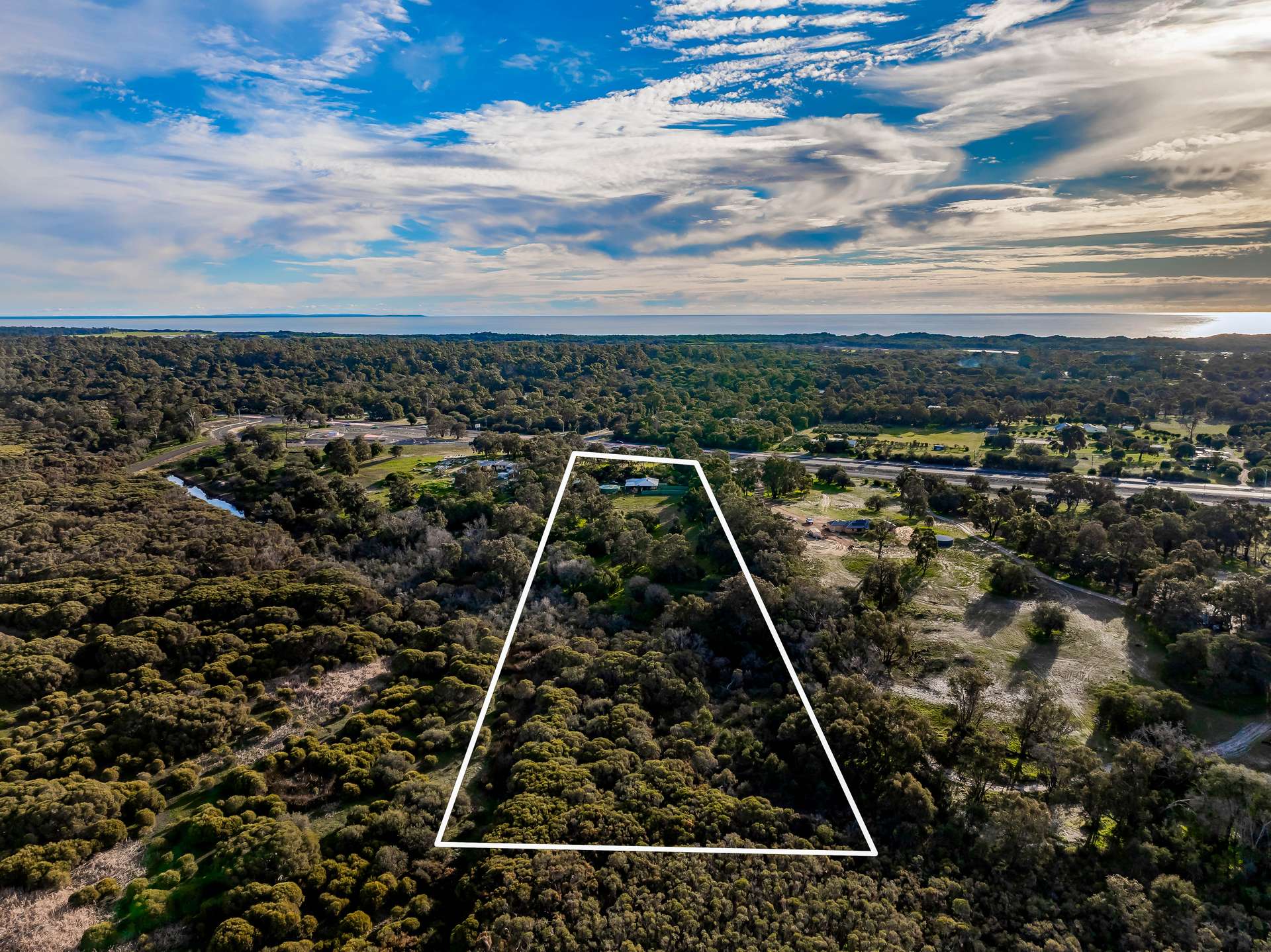 44 Grevillea Road, Stratham For Sale by Farmbuy.com - image 23