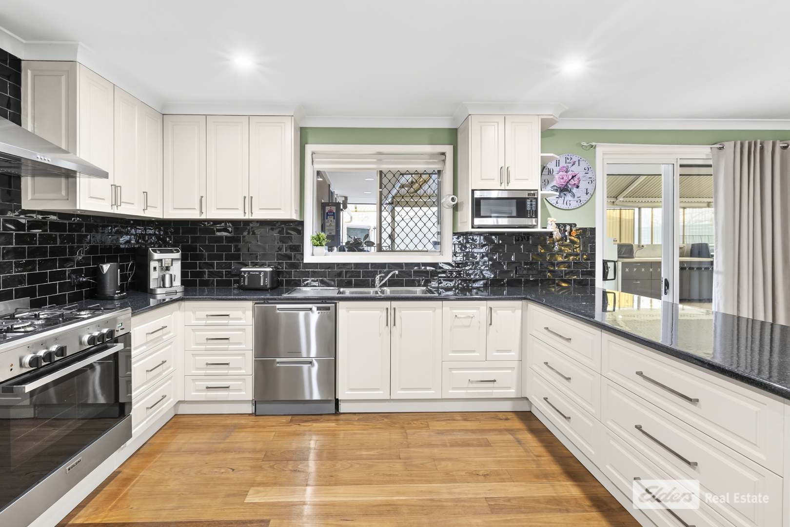 52 Omdurman Street, Wagin For Sale by Farmbuy.com - image 9