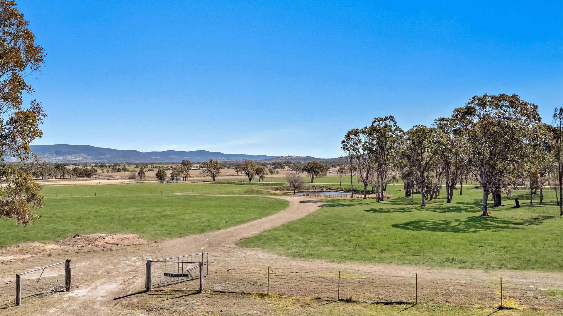 945 Bruxner Way, Tenterfield For Sale by Farmbuy.com - image 25