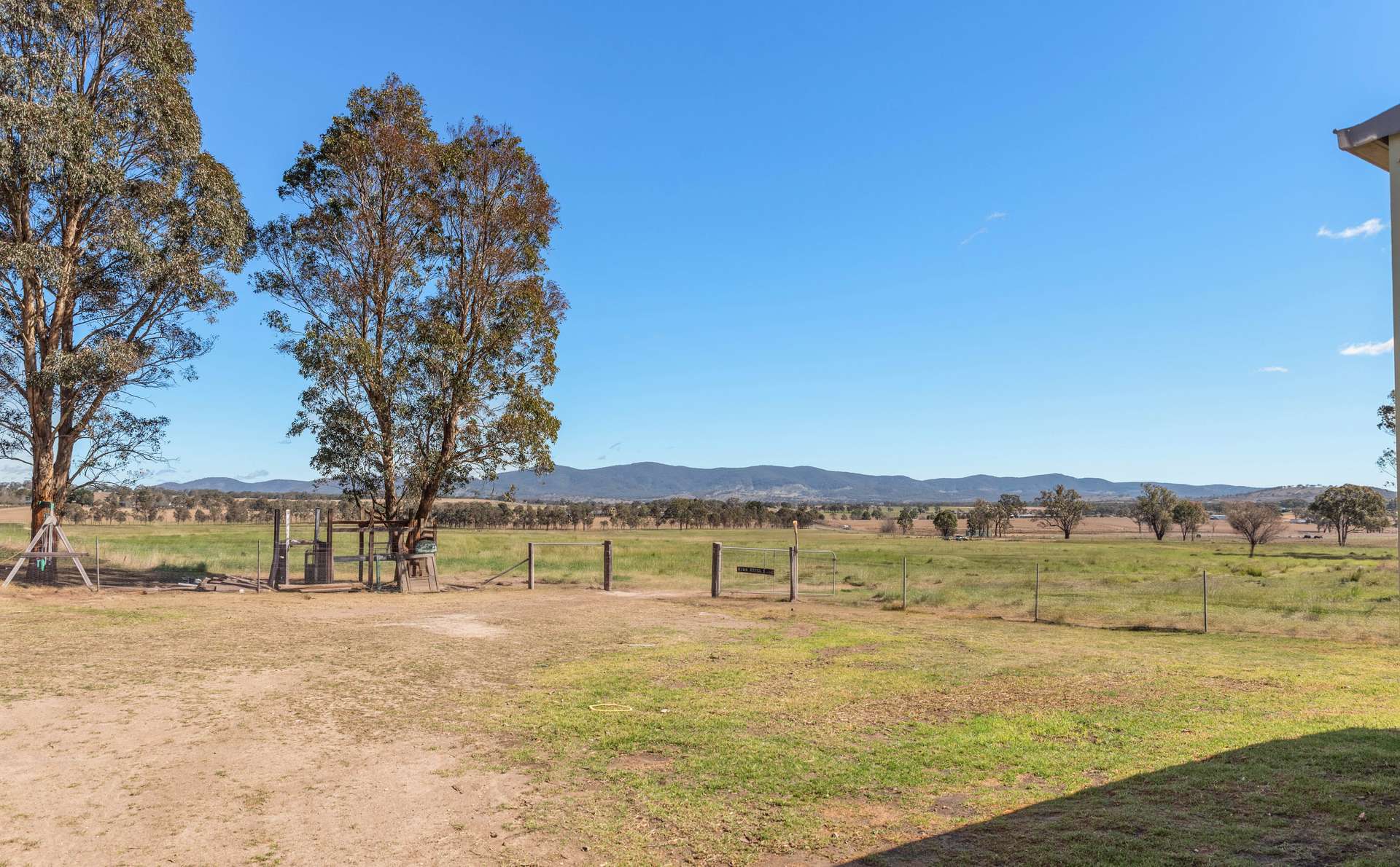 945 Bruxner Way, Tenterfield For Sale by Farmbuy.com - image 24