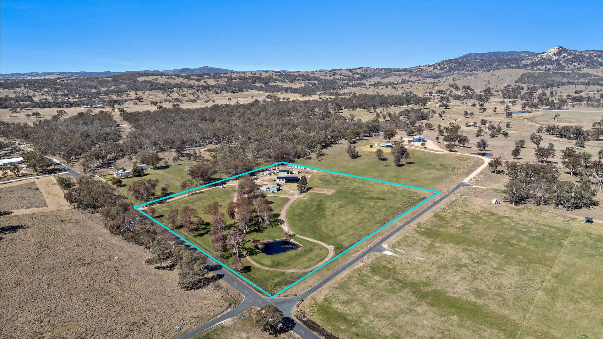 945 Bruxner Way, Tenterfield For Sale by Farmbuy.com - image 26