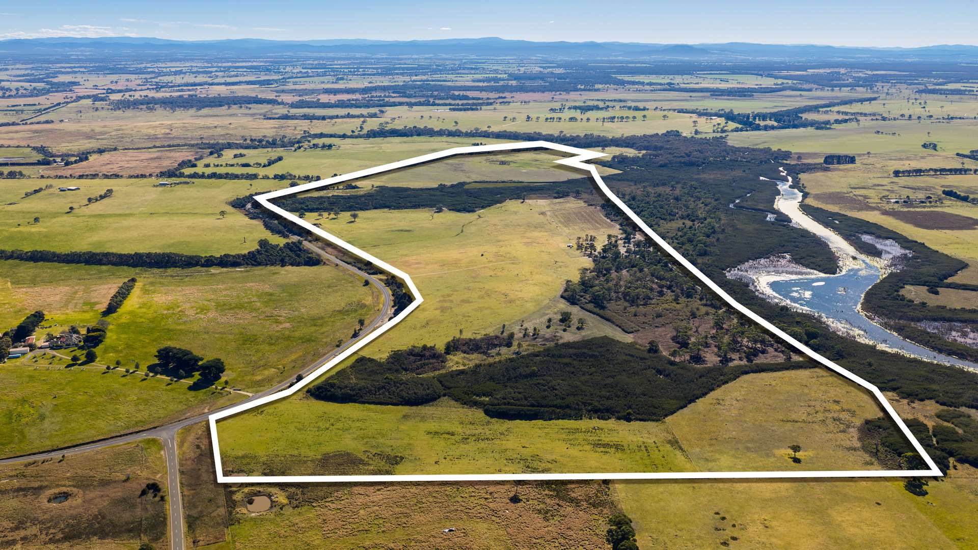 45 Bengworden Road, Meerlieu For Sale by Farmbuy.com - image 2