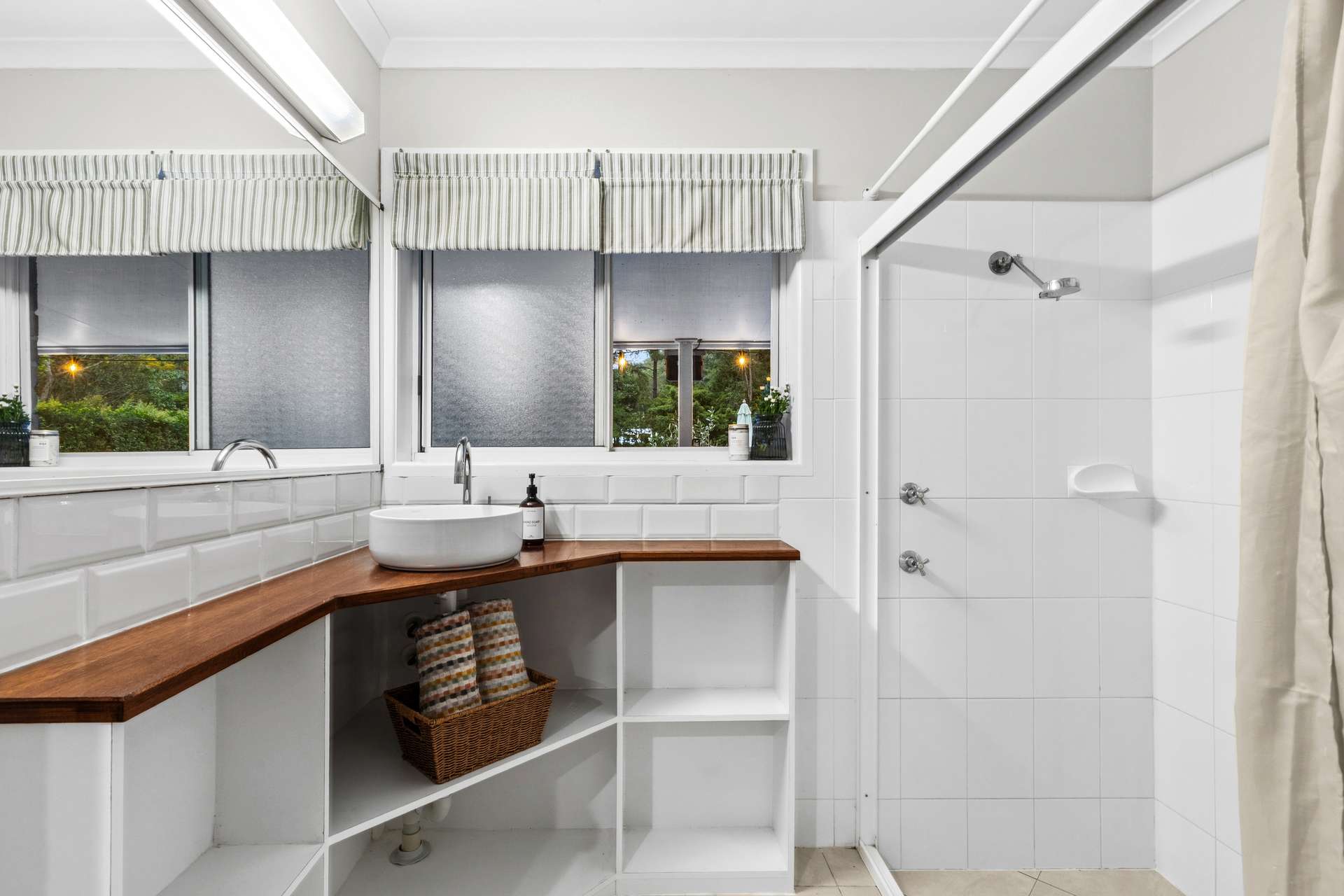 2714 Old Gympie Road, Beerwah For Sale by Farmbuy.com - image 18