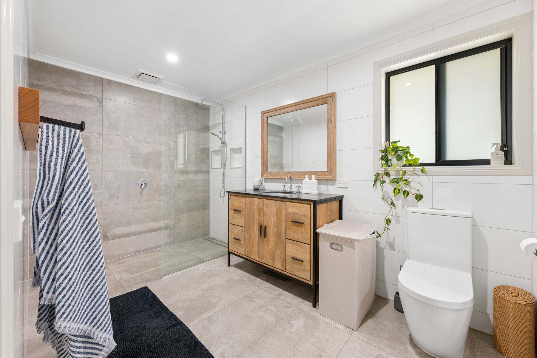 138 Castle Crossing Road, Nangiloc For Sale by Farmbuy.com - image 10