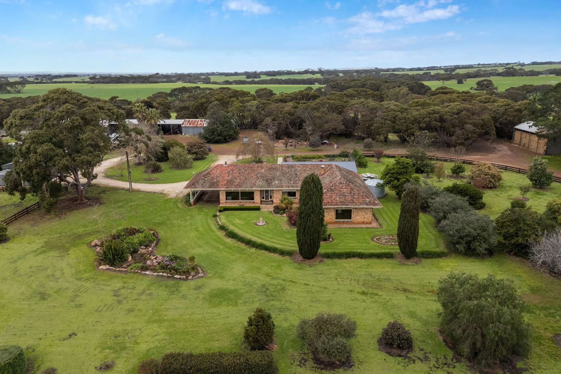 1223 Springs Road, Menzies For Sale by Farmbuy.com - image 4