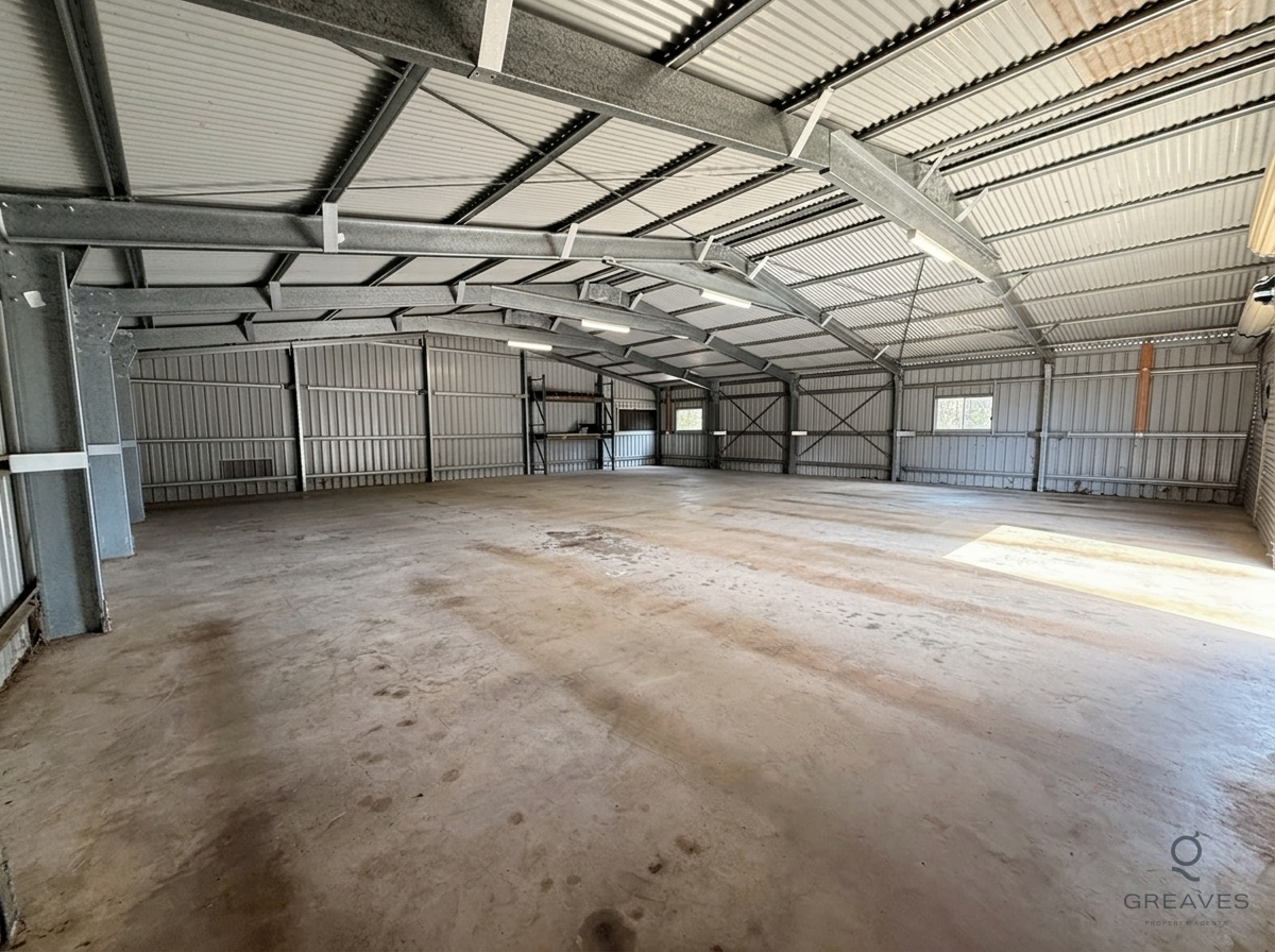 43 Pollocks Road, Avondale For Sale by Farmbuy.com - image 25
