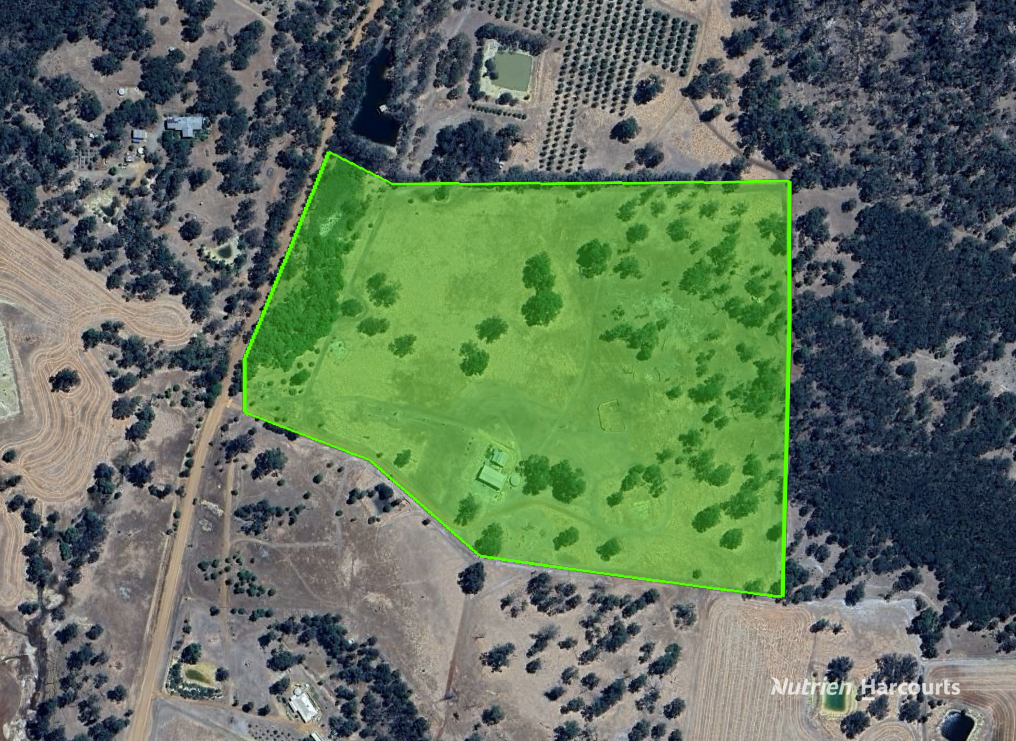 305 Days Road, Crossman For Sale by Farmbuy.com - image 32
