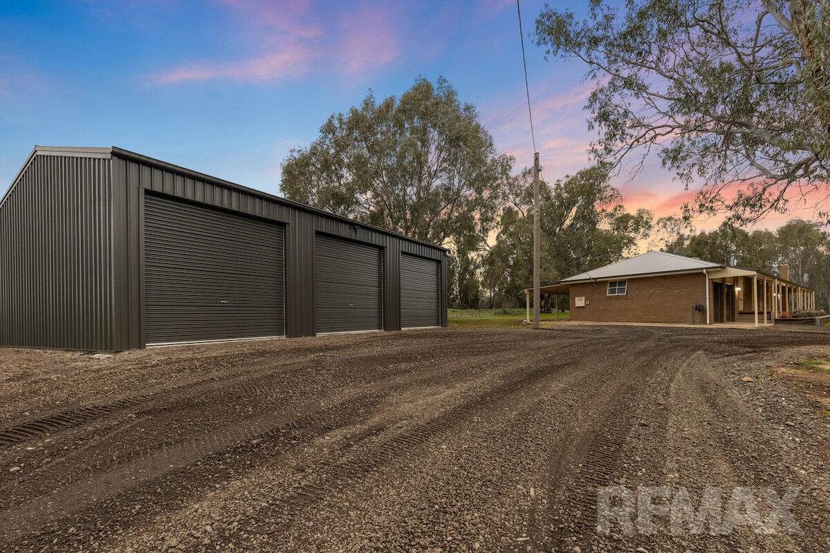8 Sycamore Road, Lake Albert For Sale by Farmbuy.com - image 22