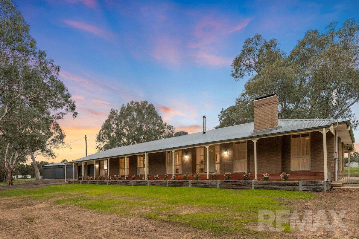 8 Sycamore Road, Lake Albert For Sale by Farmbuy.com - image 2