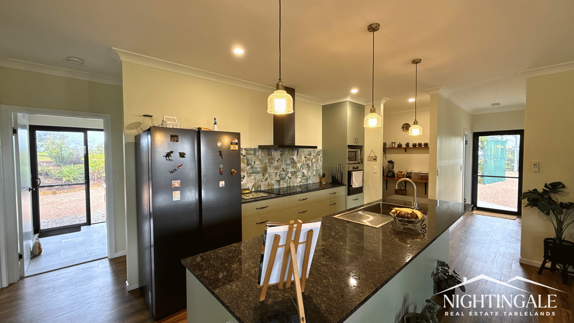 3 Bragg Close, Malanda For Sale by Farmbuy.com - image 9