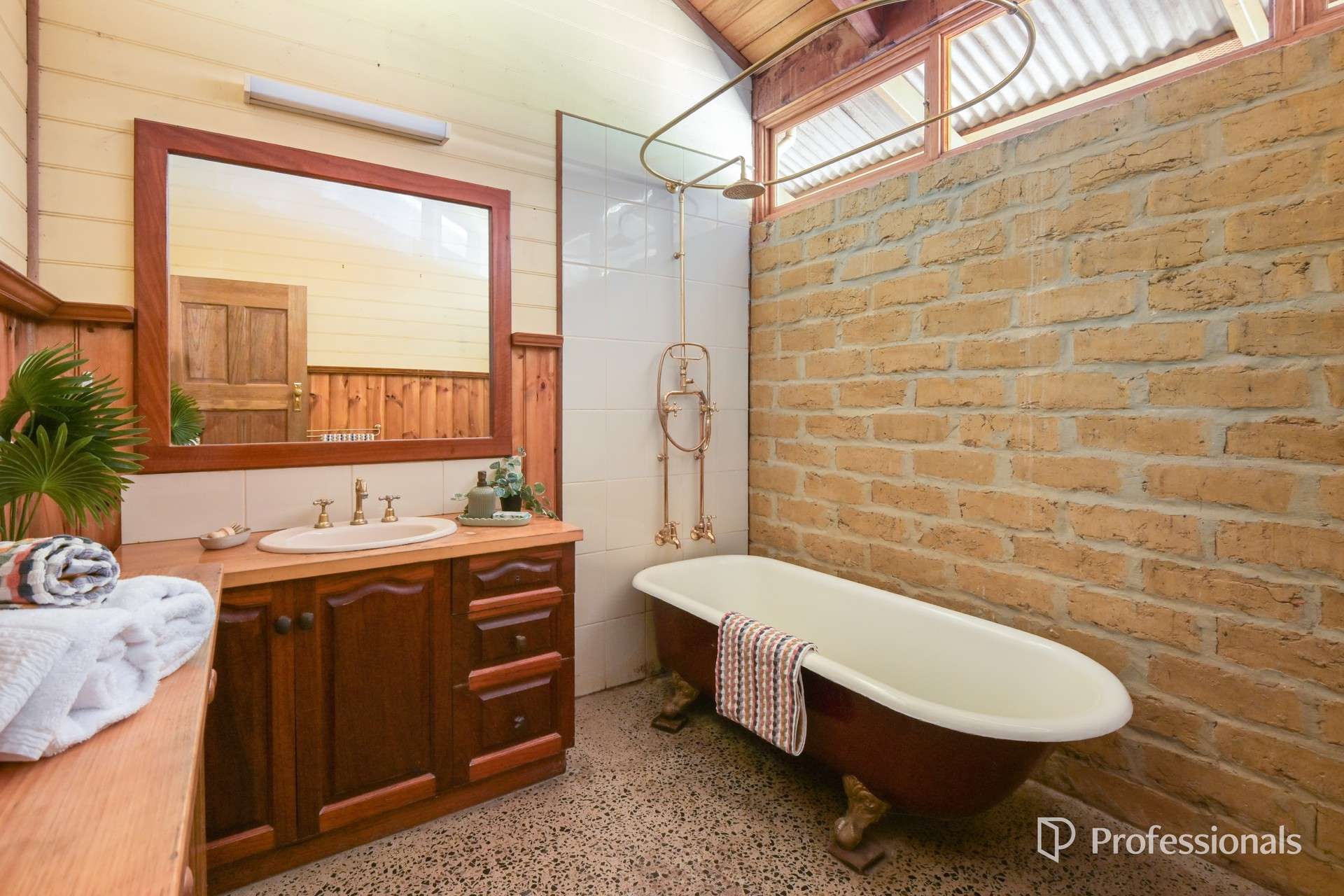245 Milners Road, Launching Place For Sale by Farmbuy.com - image 26
