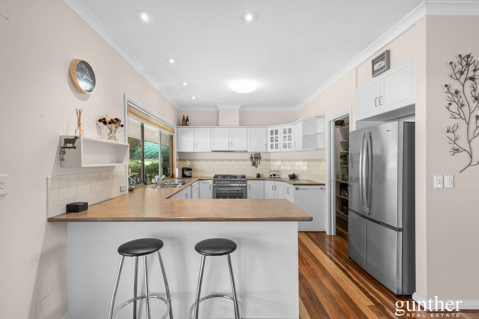 10-11 Parkhaven Court, Healesville For Sale by Farmbuy.com - image 6