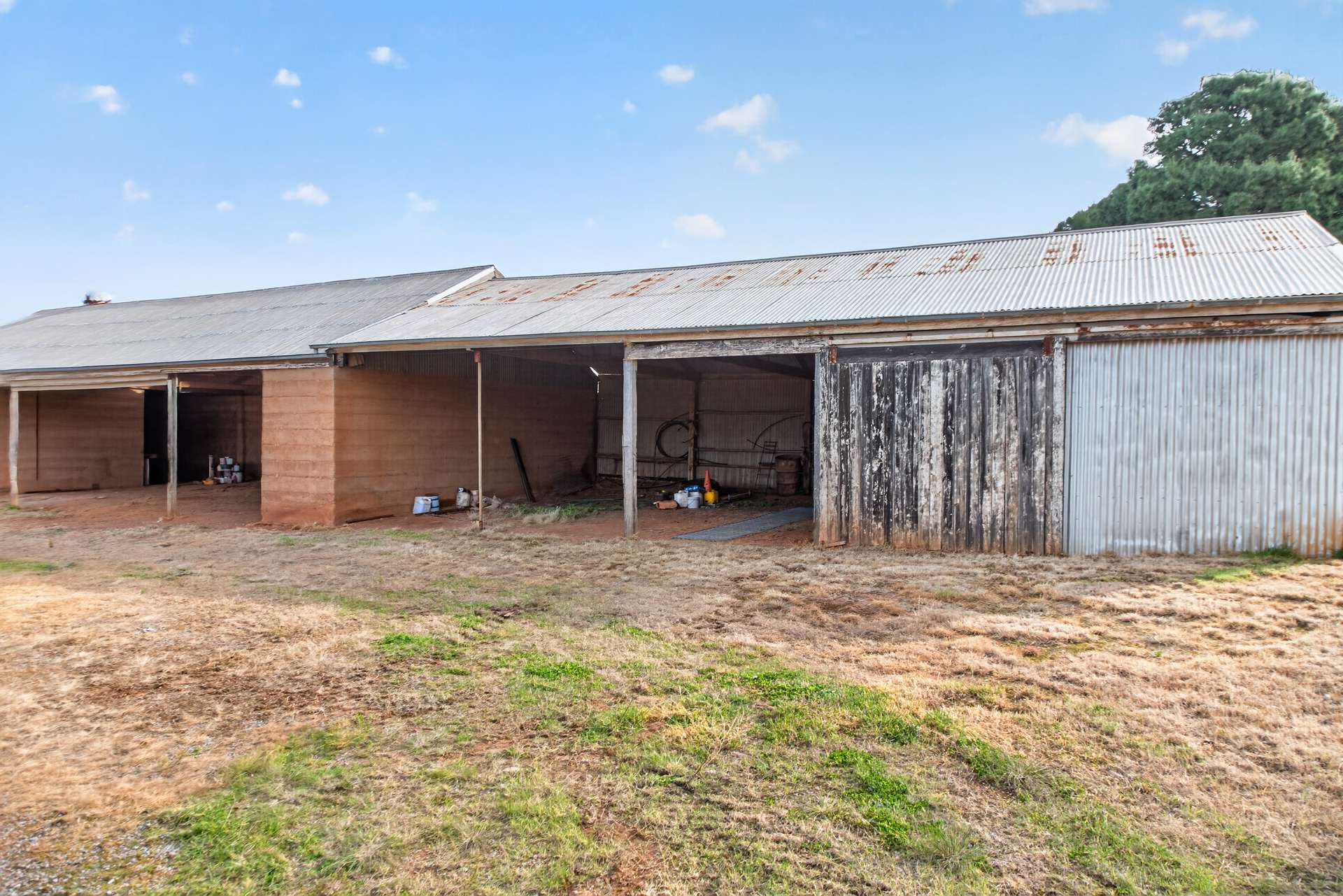 'Glen's' Cattle Station Road, Mount Bryan Auction by Farmbuy.com - image 13