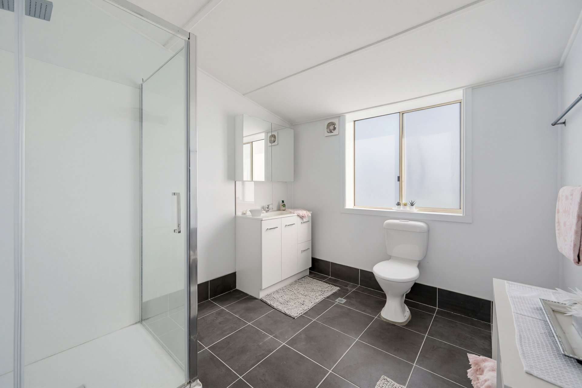 46 Upper Belmore River Road, Belmore River For Sale by Farmbuy.com - image 21