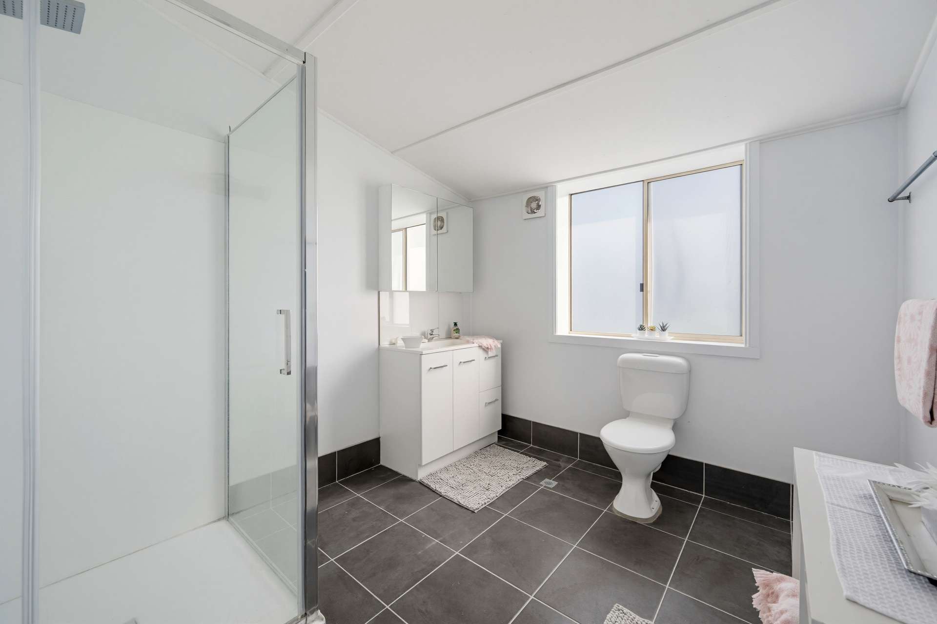 46 Upper Belmore River Road, Belmore River For Sale by Farmbuy.com - image 20