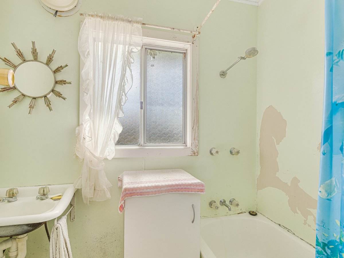 1274 Mogilla Road, Mogilla For Sale by Farmbuy.com - image 11
