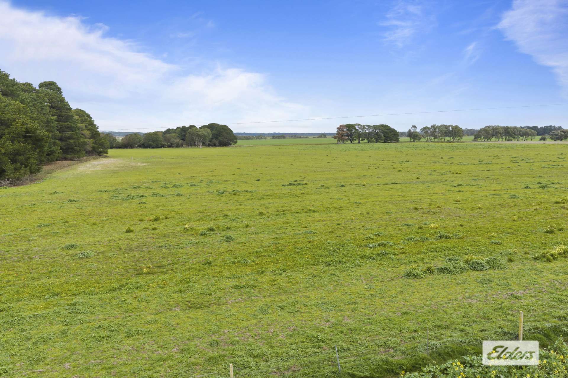 112 Lynches Crossing Road, Bornes Hill For Sale by Farmbuy.com - image 28