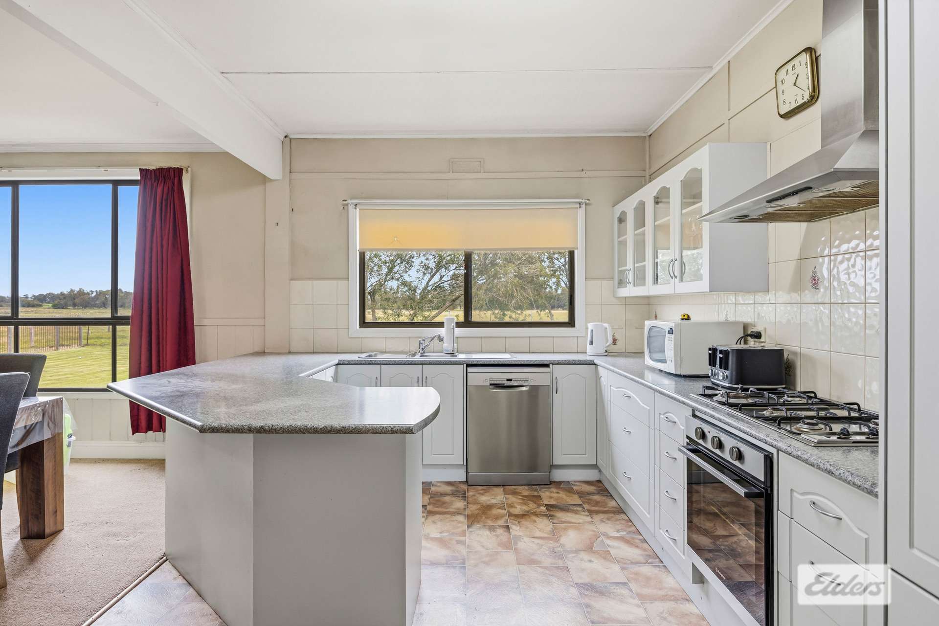 112 Lynches Crossing Road, Bornes Hill For Sale by Farmbuy.com - image 6