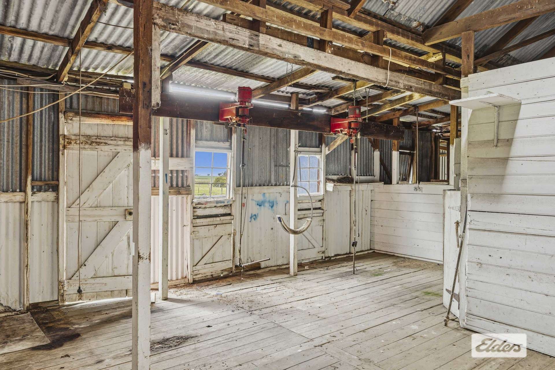 112 Lynches Crossing Road, Bornes Hill For Sale by Farmbuy.com - image 22