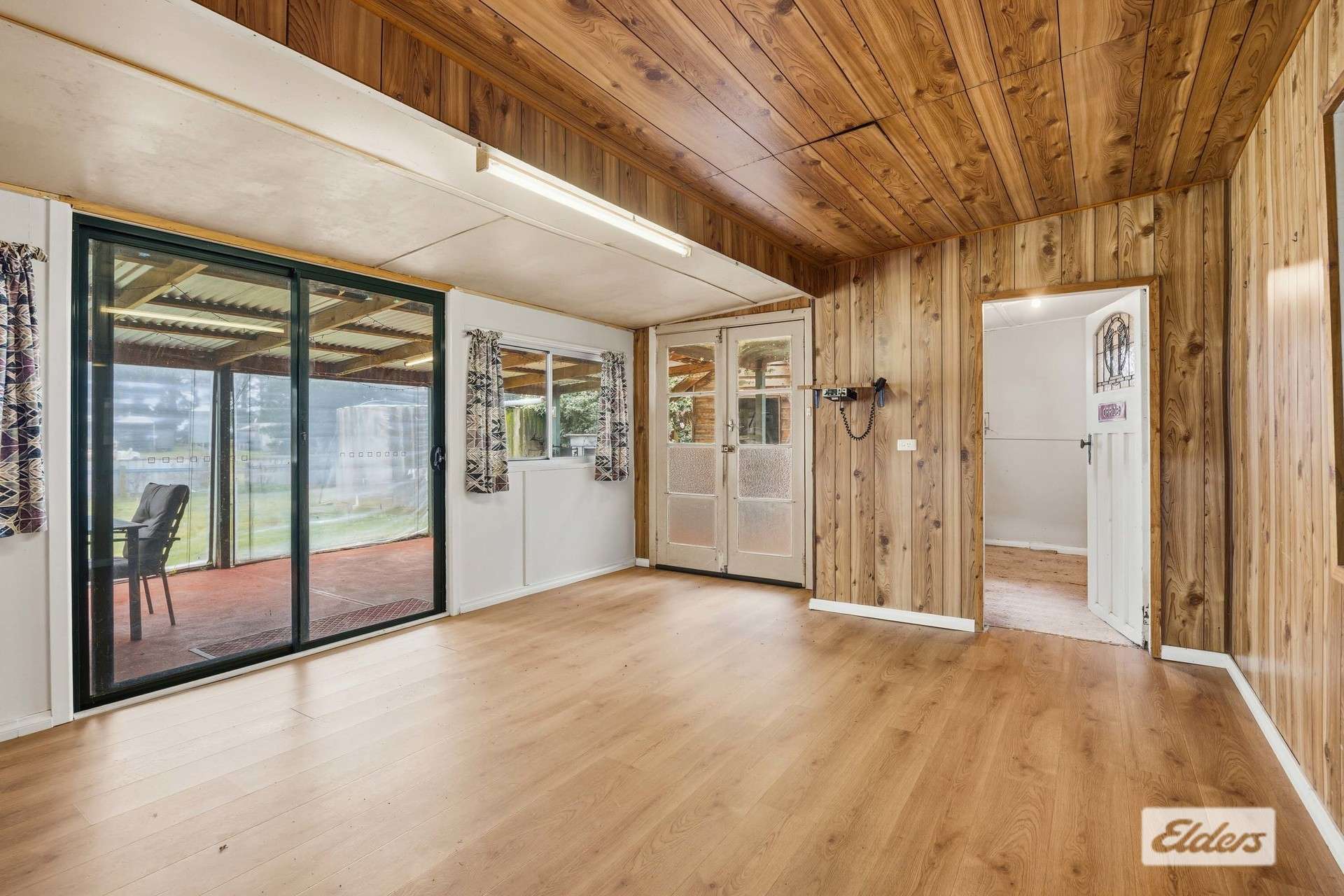 112 Lynches Crossing Road, Bornes Hill For Sale by Farmbuy.com - image 12