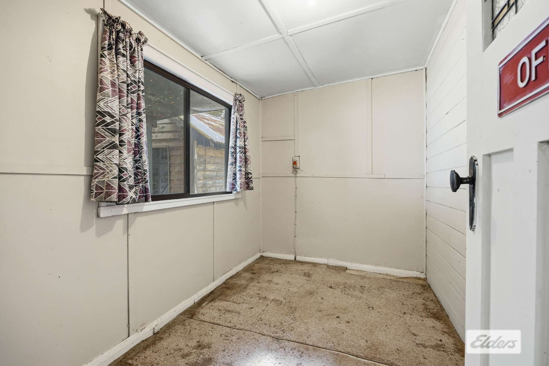112 Lynches Crossing Road, Bornes Hill For Sale by Farmbuy.com - image 13