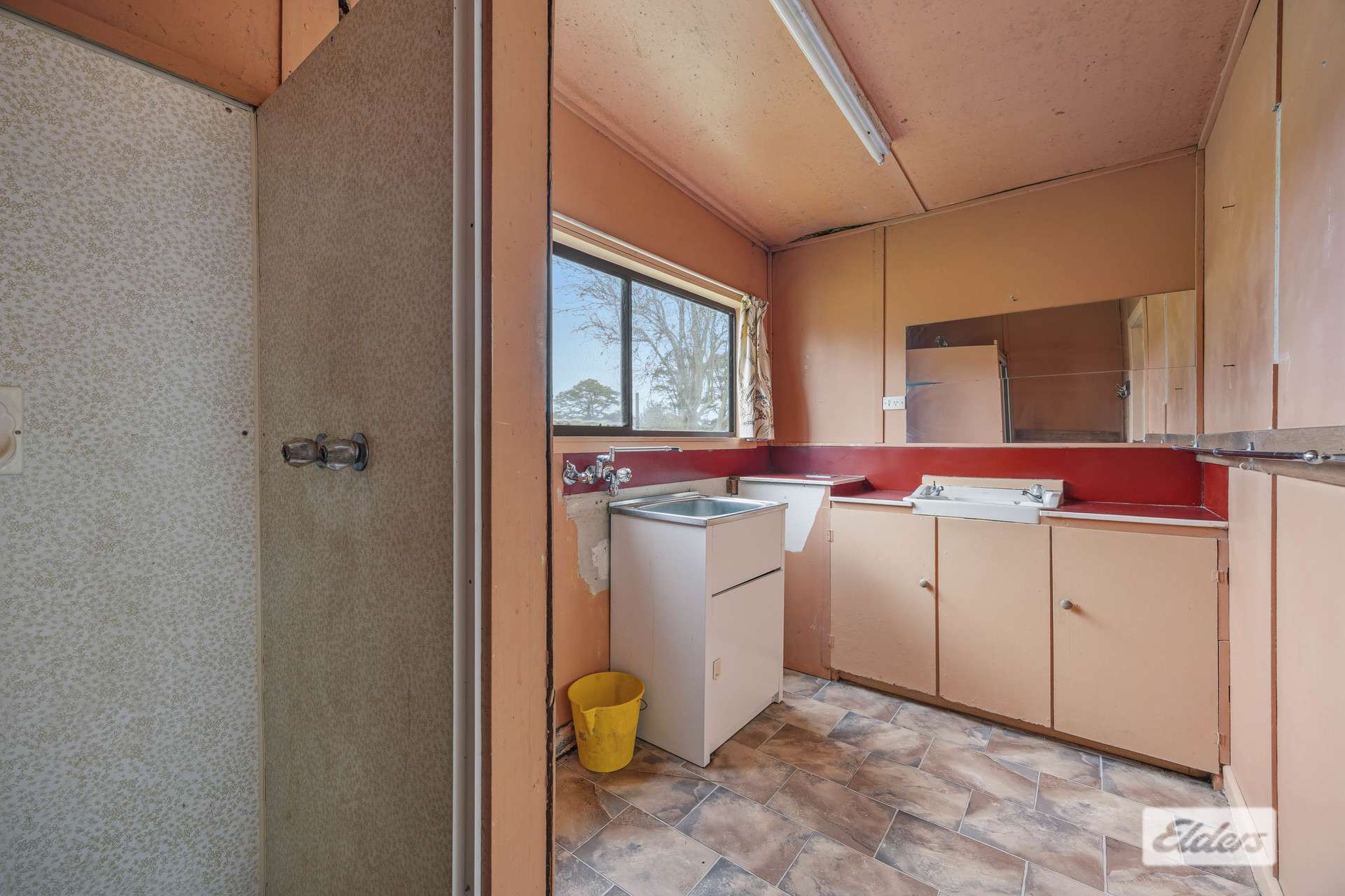112 Lynches Crossing Road, Bornes Hill For Sale by Farmbuy.com - image 14