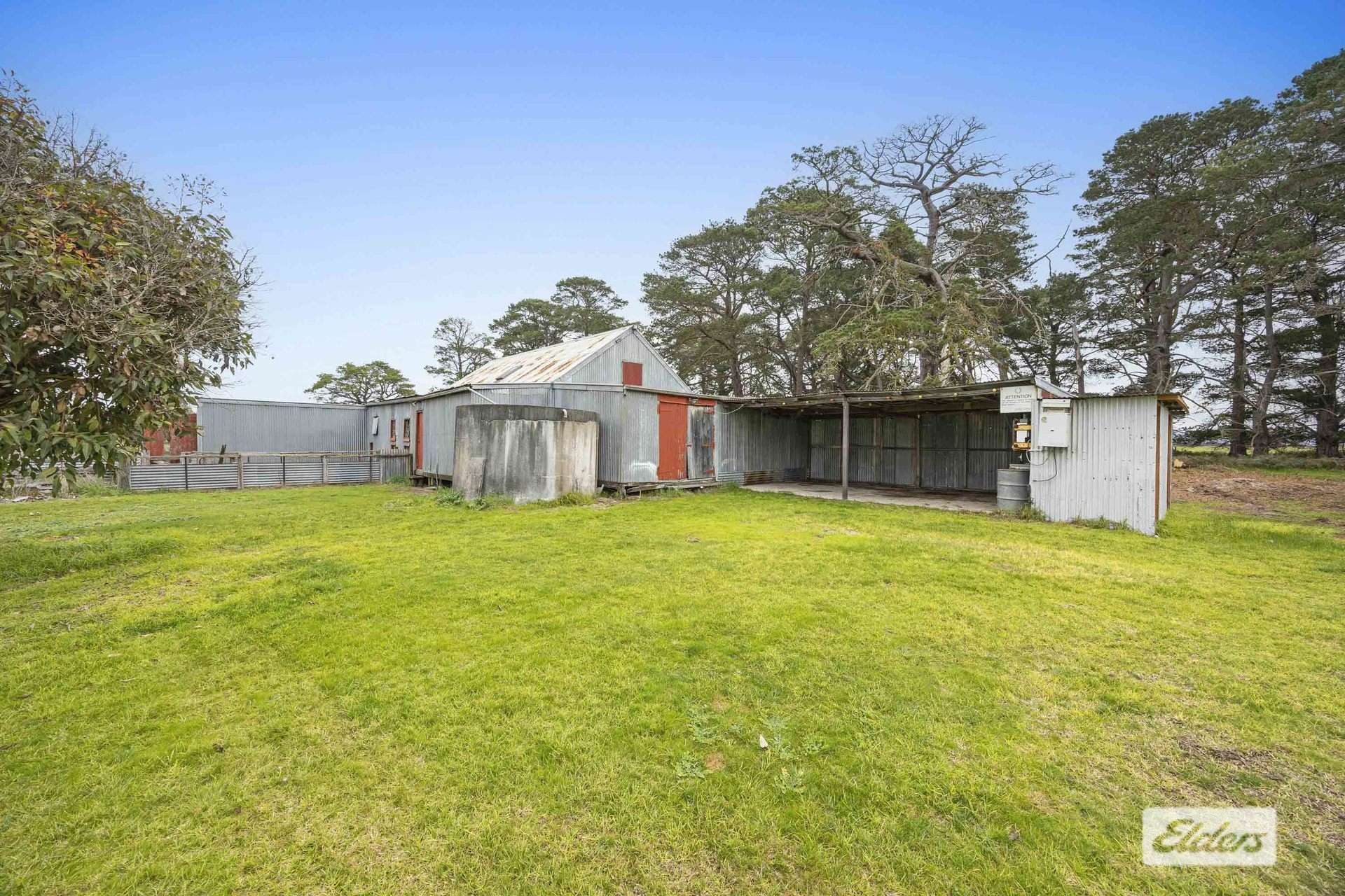 112 Lynches Crossing Road, Bornes Hill For Sale by Farmbuy.com - image 20