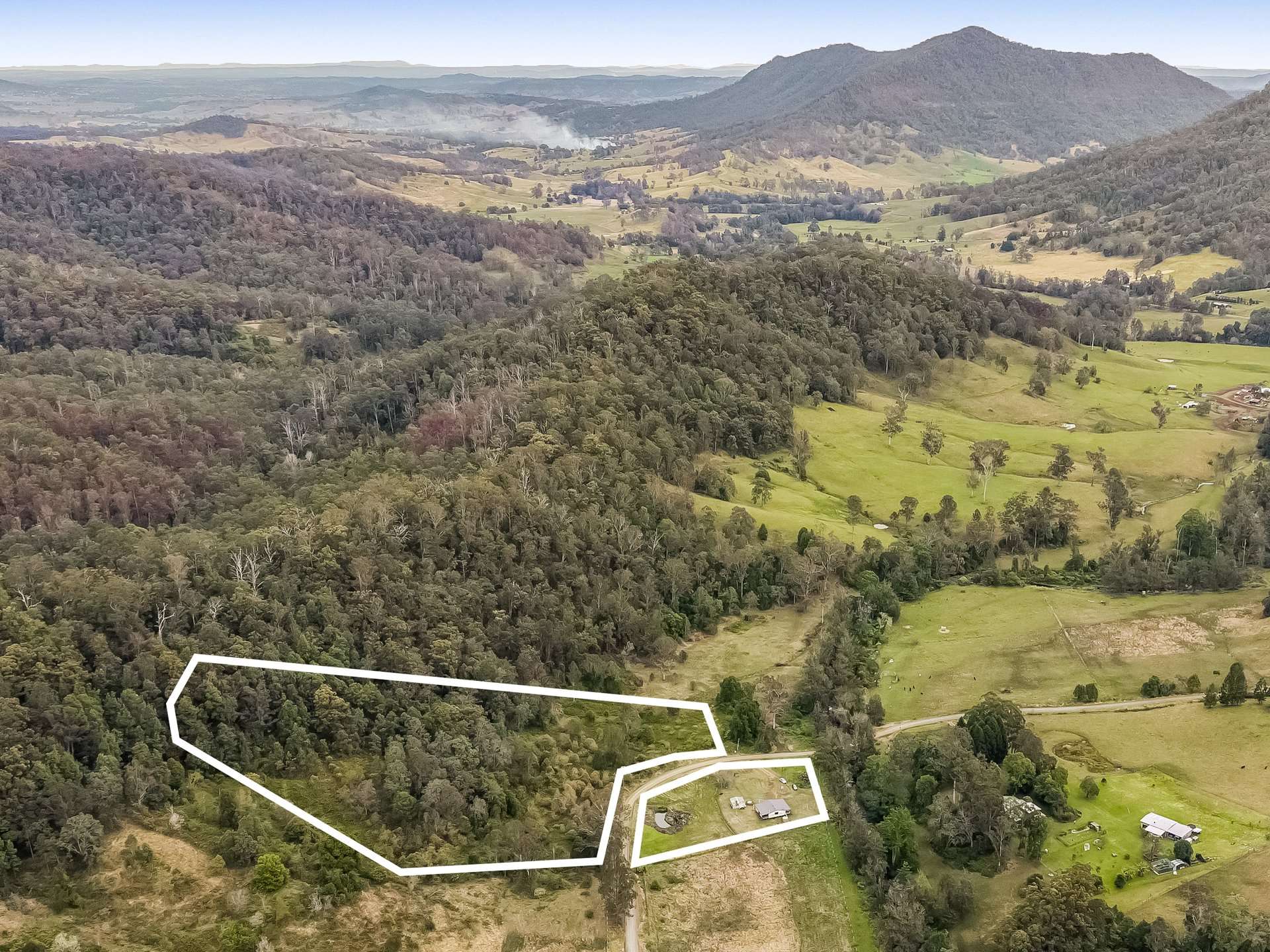 2015 Collins Creek Road, Collins Creek For Sale by Farmbuy.com - image 2