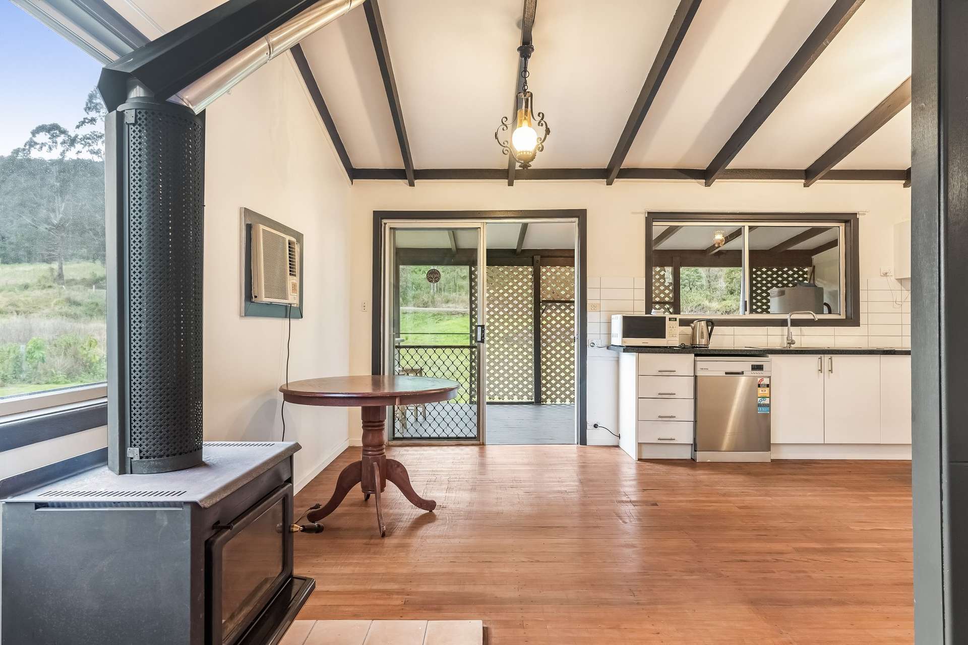 2015 Collins Creek Road, Collins Creek For Sale by Farmbuy.com - image 8