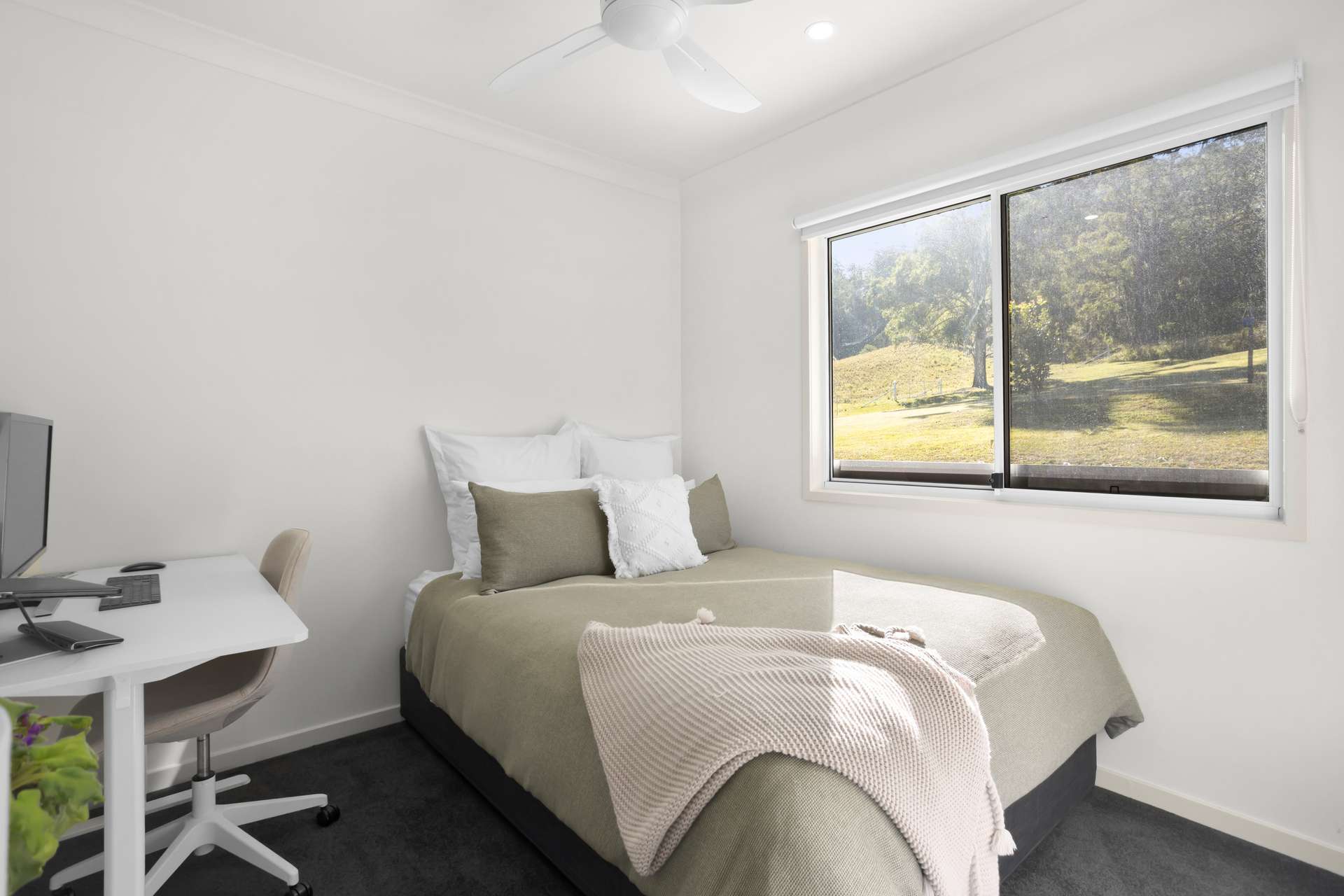 29 Ingleton Close, Killabakh Auction by Farmbuy.com - image 11