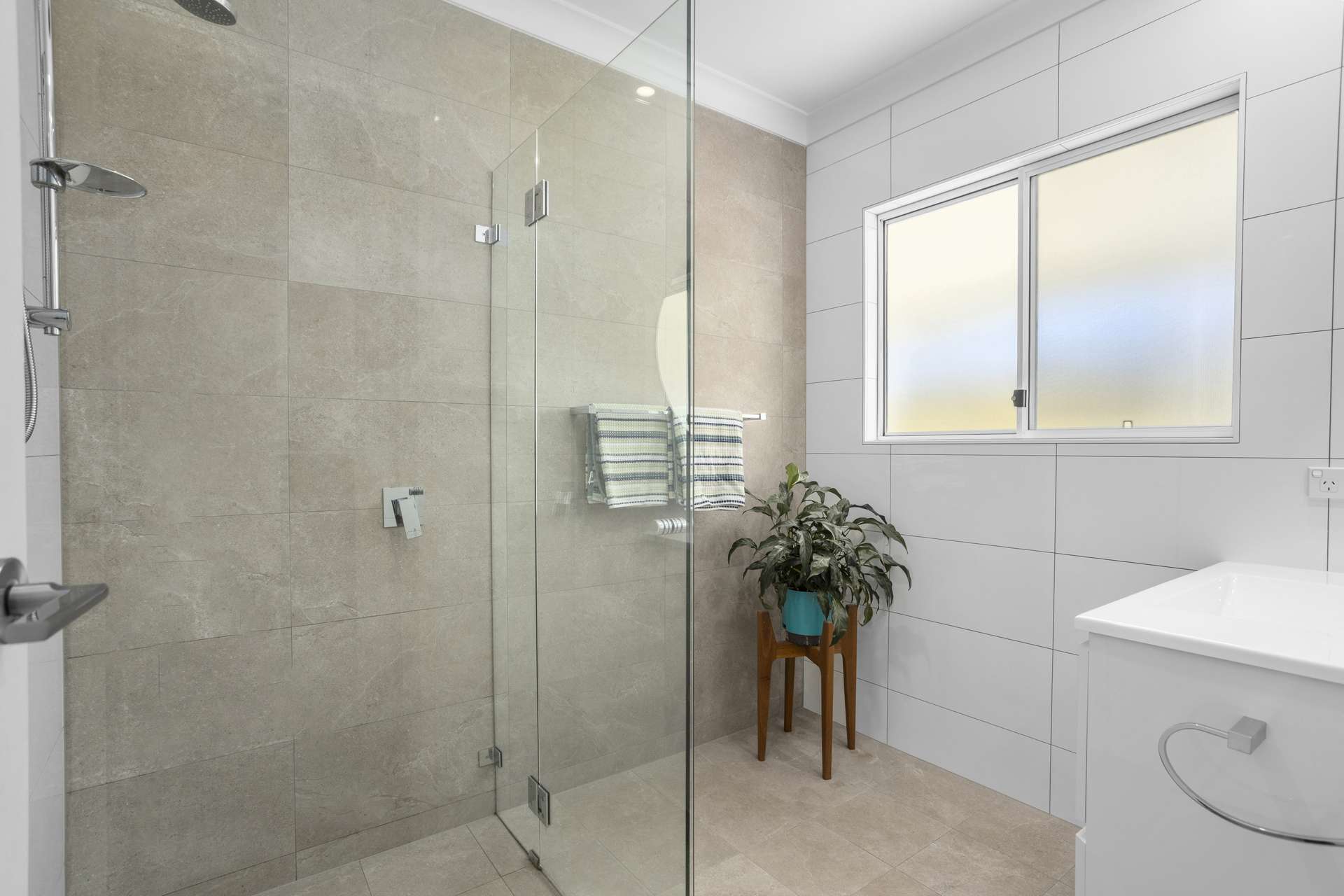 29 Ingleton Close, Killabakh Auction by Farmbuy.com - image 16