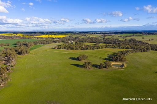 1722 Williams-Darkan Road, Williams WA 6391