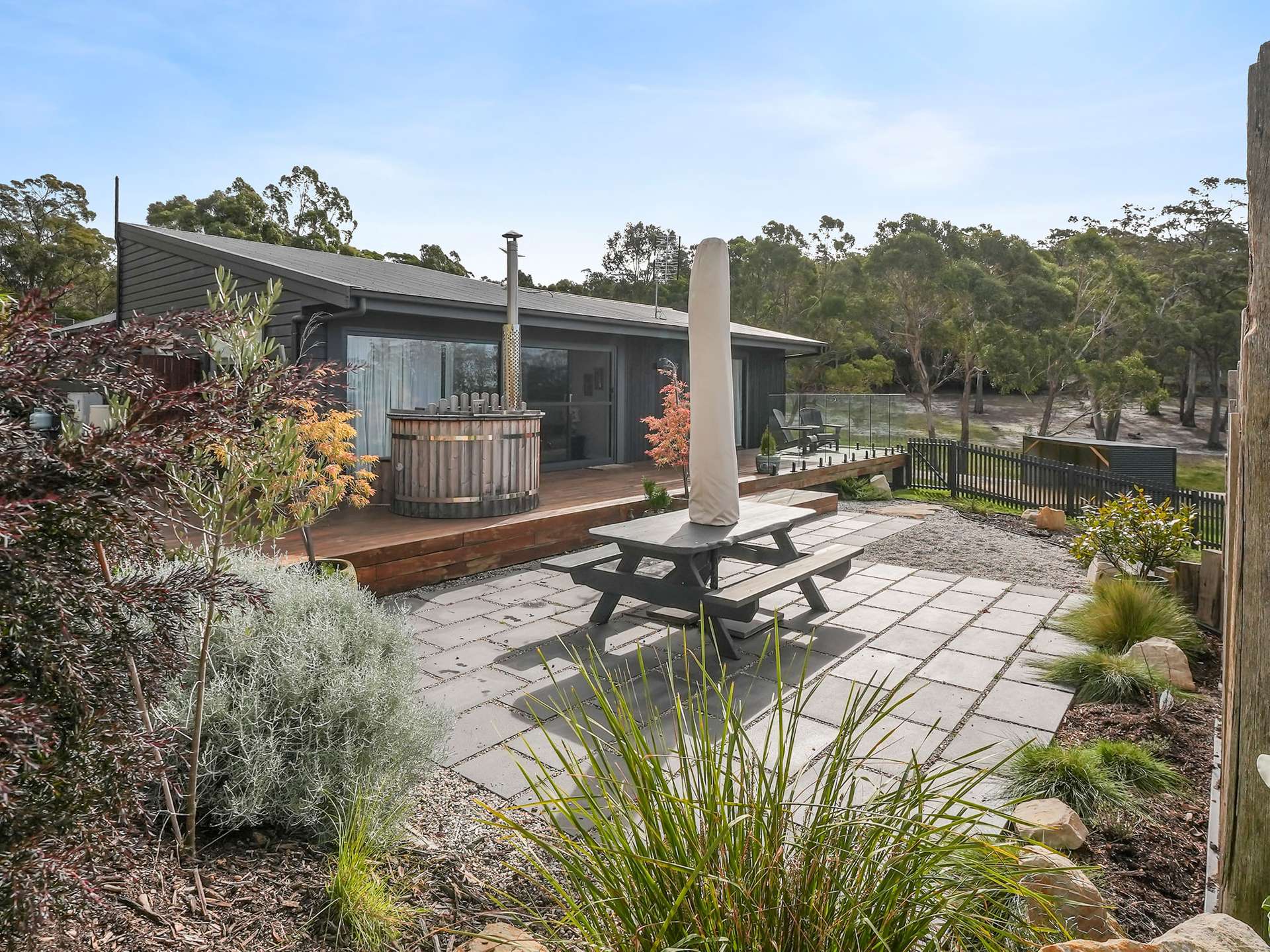 40 Harveys Farm Road, Bicheno For Sale by Farmbuy.com - image 17