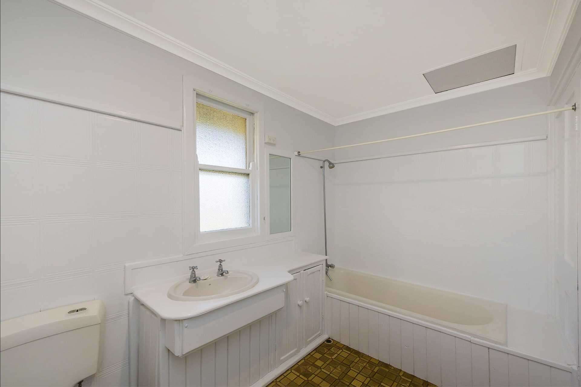 163 Wells Glover Road, Bindoon For Sale by Farmbuy.com - image 18