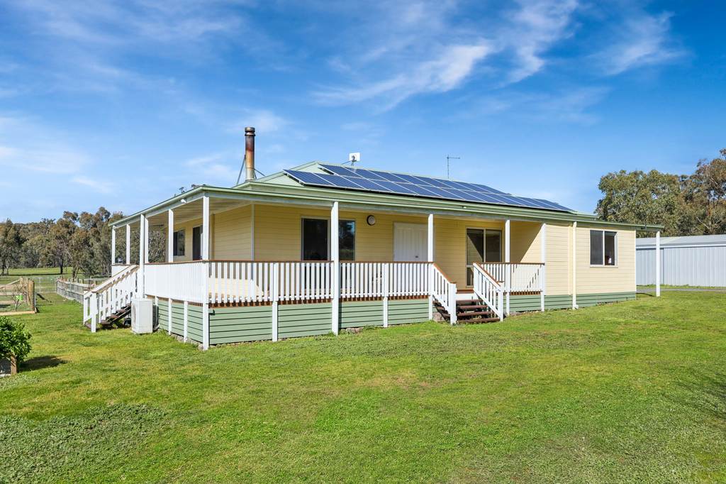 205 Hirds Road, Heathcote VIC 3523