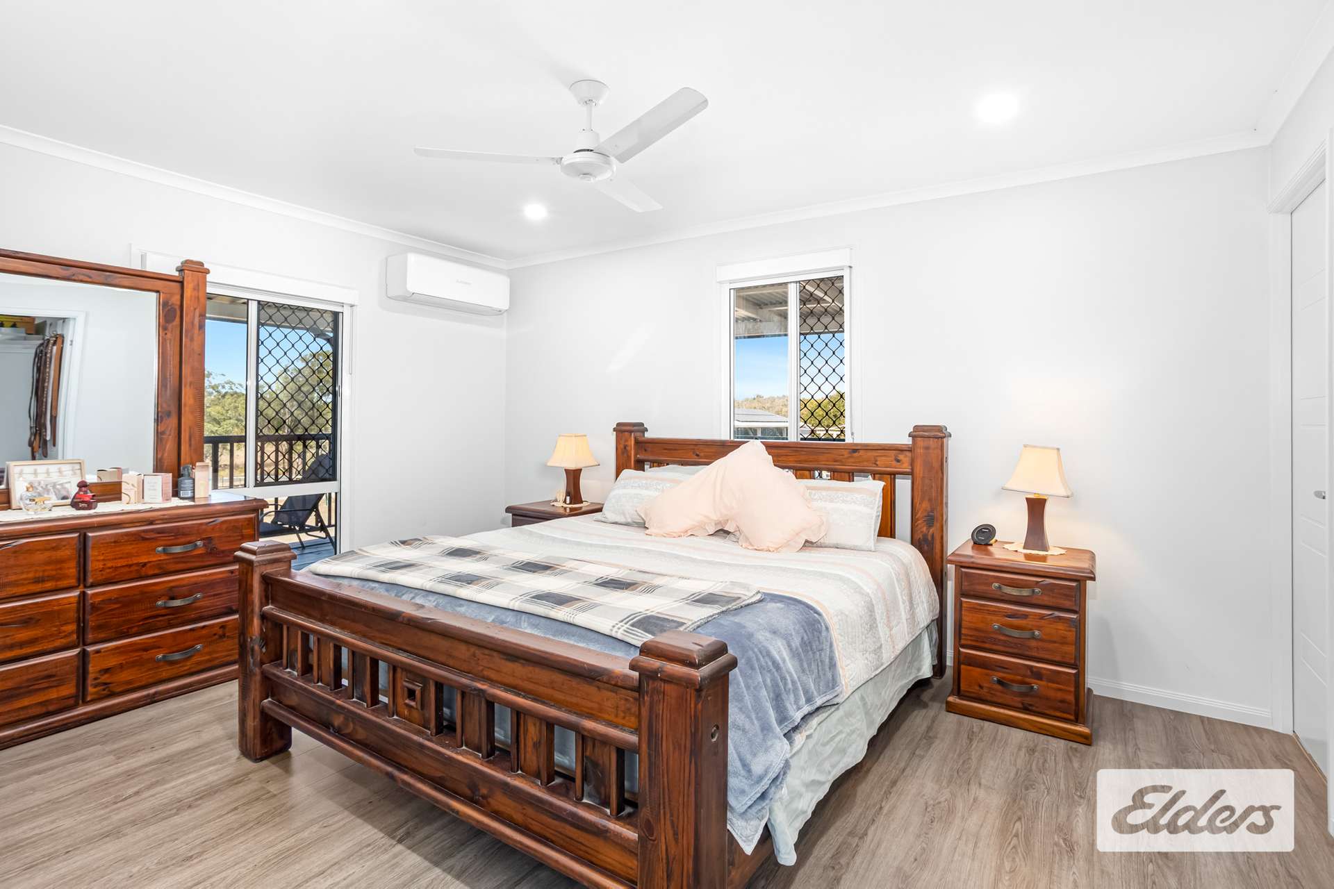 356 Mount Larcom-Bracewell Road, Machine Creek For Sale by Farmbuy.com - image 17