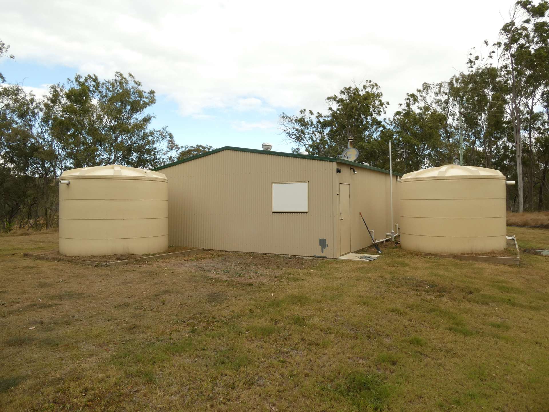 672 Lower Lakeside Road, Lakeside For Sale by Farmbuy.com - image 16
