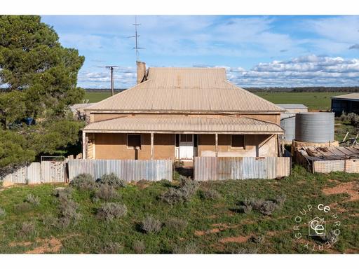 Farm For Sale - SA - Sandleton - 5356 - Old Style, Country Charm on a Lifestyle Property 