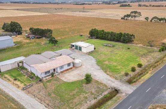 125 Coster Road, Modella Sold by Farmbuy.com - image 2