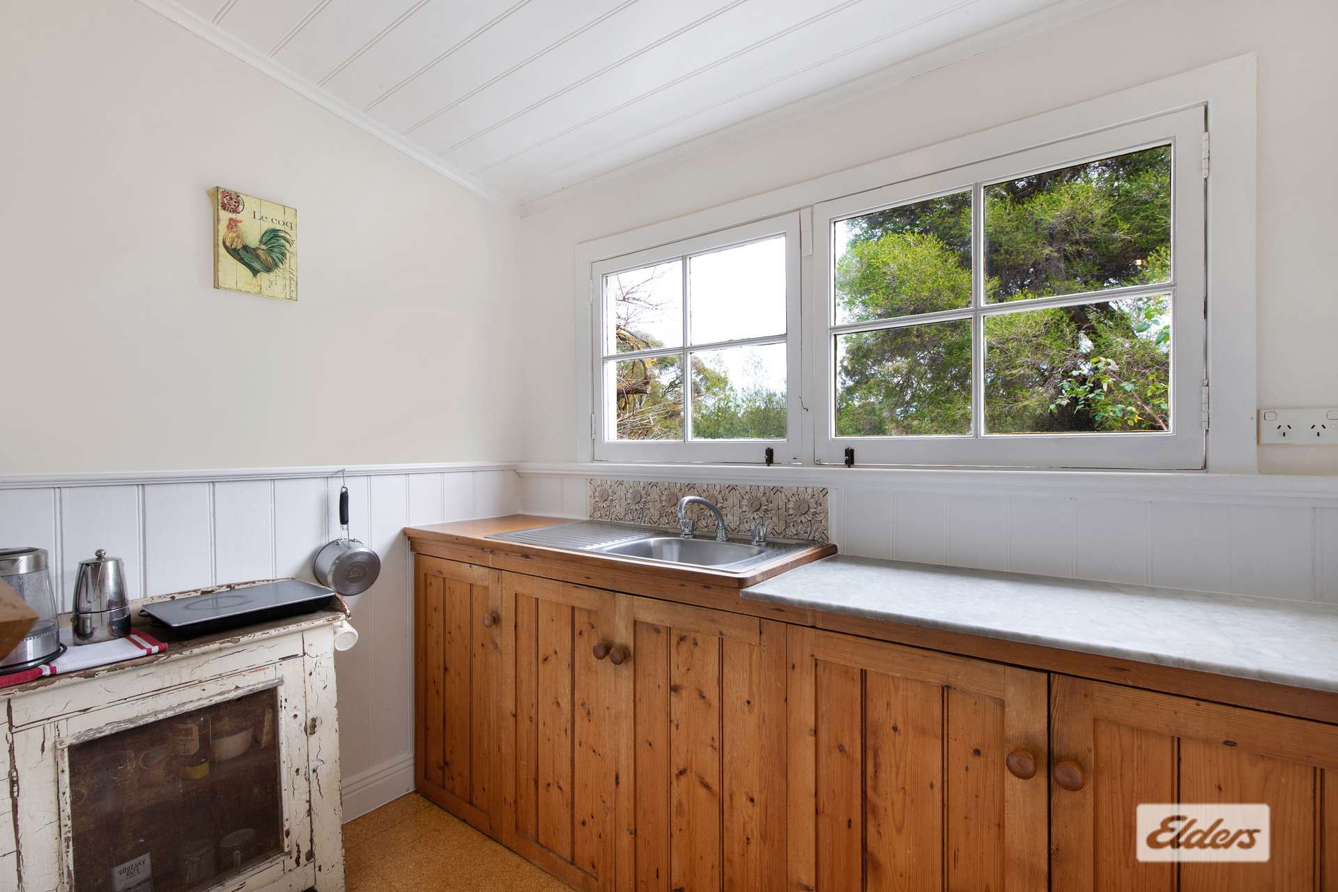 278 Bradford Road, Shelbourne For Sale by Farmbuy.com - image 4